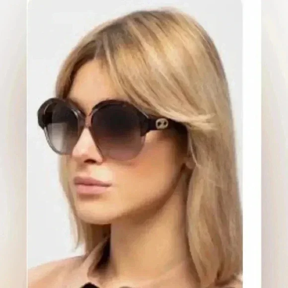 Celine Round Maillon Triomphe Round Frames Sunglasses CL401541 - Picture 11 of 13